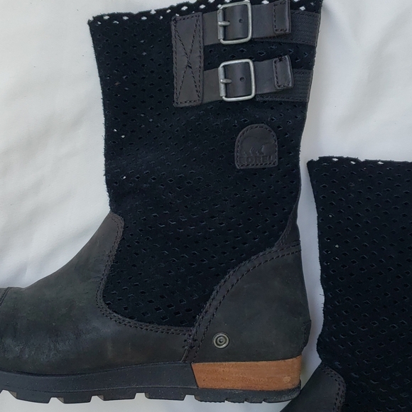 SOREL boots - Picture 6 of 8